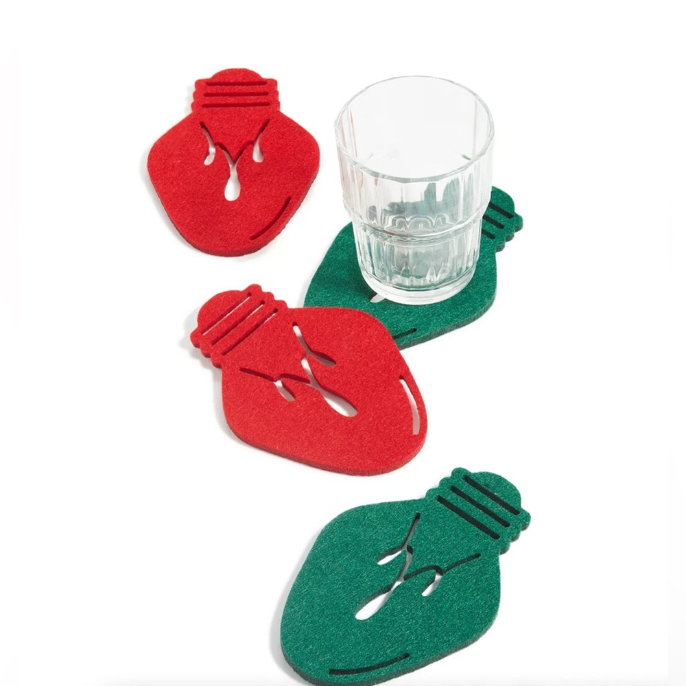 THE CELLAR TRIVET COASTERS CHRISTMAS LIGHTBULBS SET OF 8 GREEN RED 6" BRAND NEW